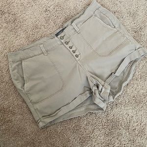 Torrid button up shorts